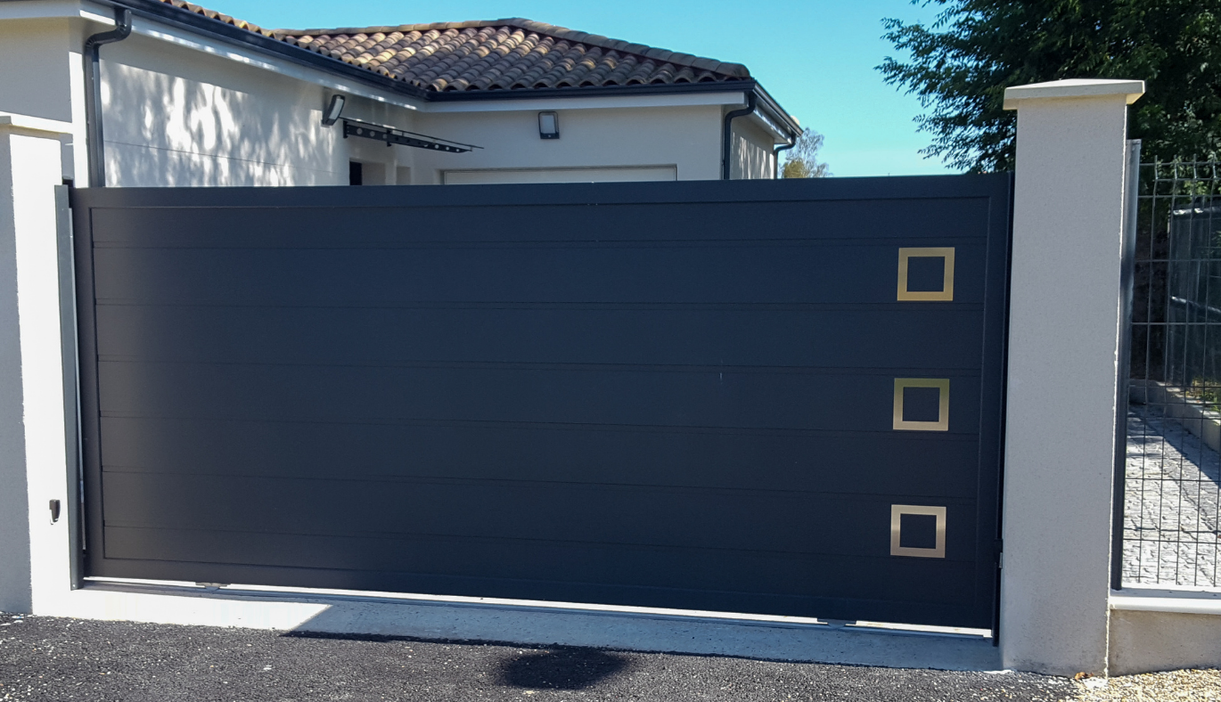 portail aluminium gris anthracite